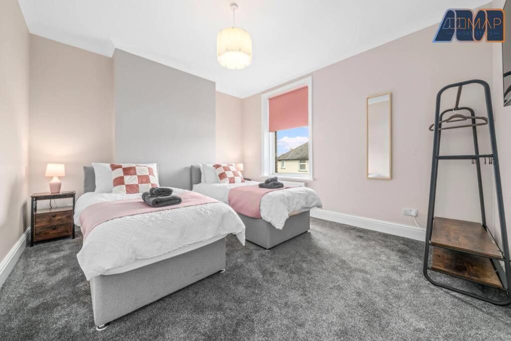 Carlisle 3bed Sleeps 6 *